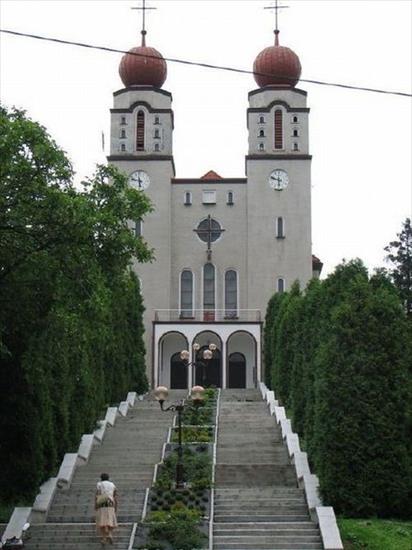 KOŚCIOŁY w POLSCE - Czernica--kościół.jpg