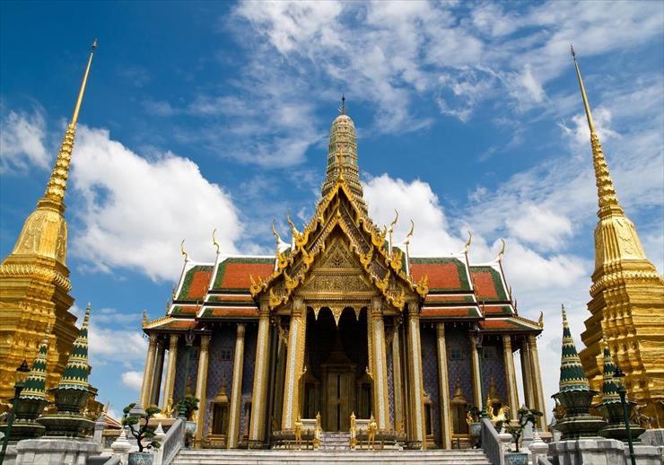 Wat Phra Kaew - swiatynia-szmaragdowego-buddy-wat-pra-kaew.jpg